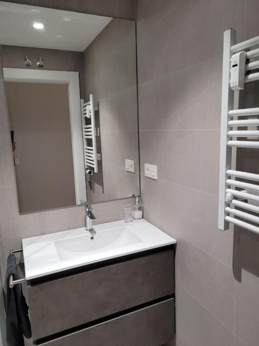 Apartamento Azabache Saragozza Esterno foto
